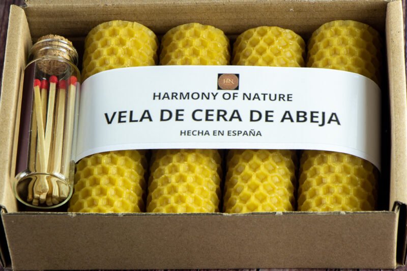 Cálida Serenidad: Velas de Cera de Abeja con Toque Artesanal